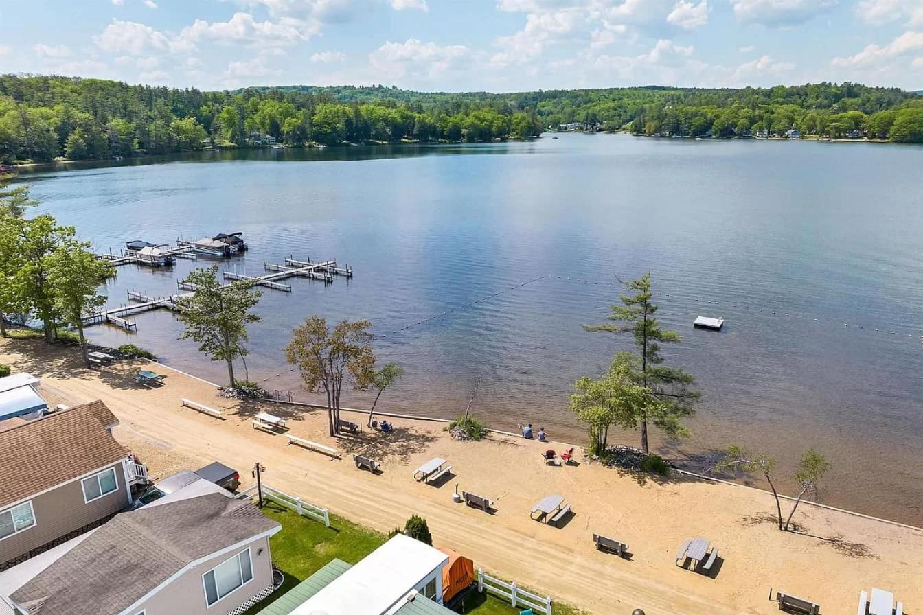 Winnasquam Beach Resort Belmont Bagian luar foto