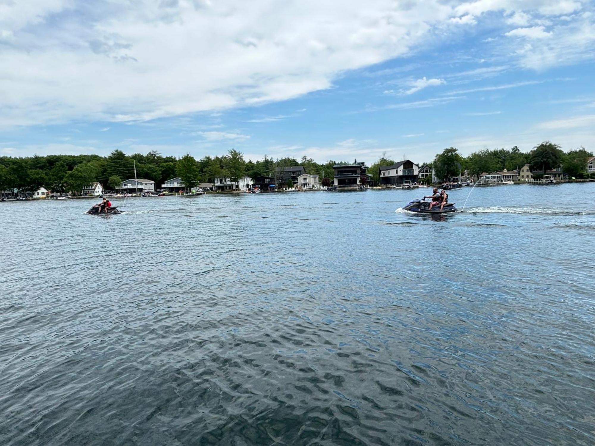 Winnasquam Beach Resort Belmont Bagian luar foto